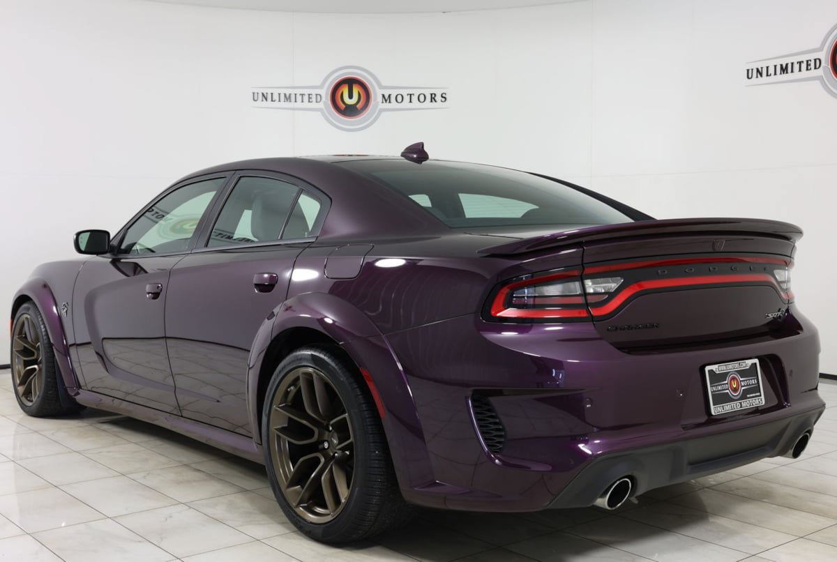 Used 2021 Dodge Charger SRT Hellcat RWD image 4