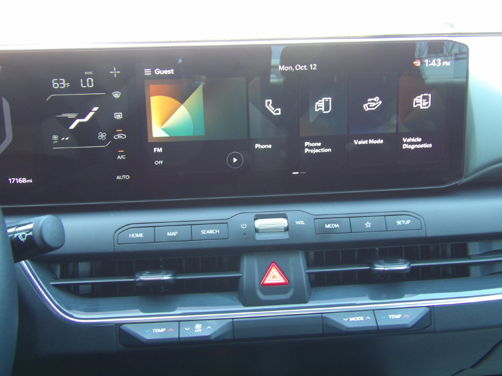Certified 2025 Kia K4 EX FWD image 13