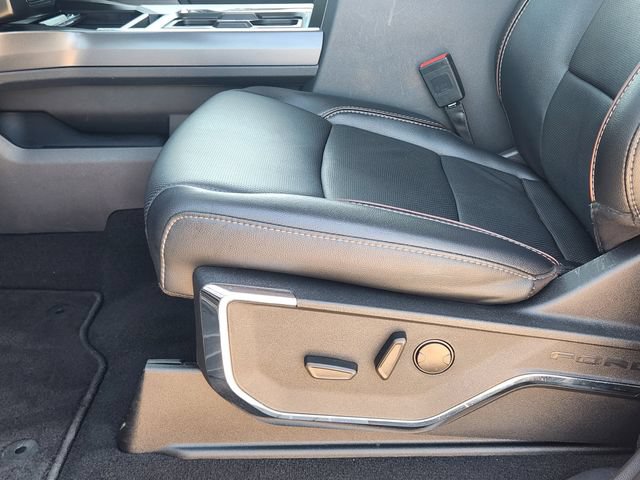 Used 2024 Ford F250 Lariat w/ Lariat Ultimate Package AWD/4WD image 26