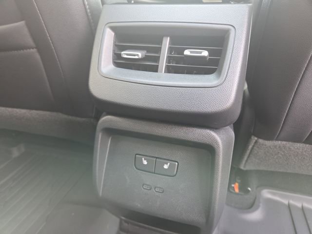 New 2025 Chevrolet Equinox EV RS w/ Convenience Package II image 21