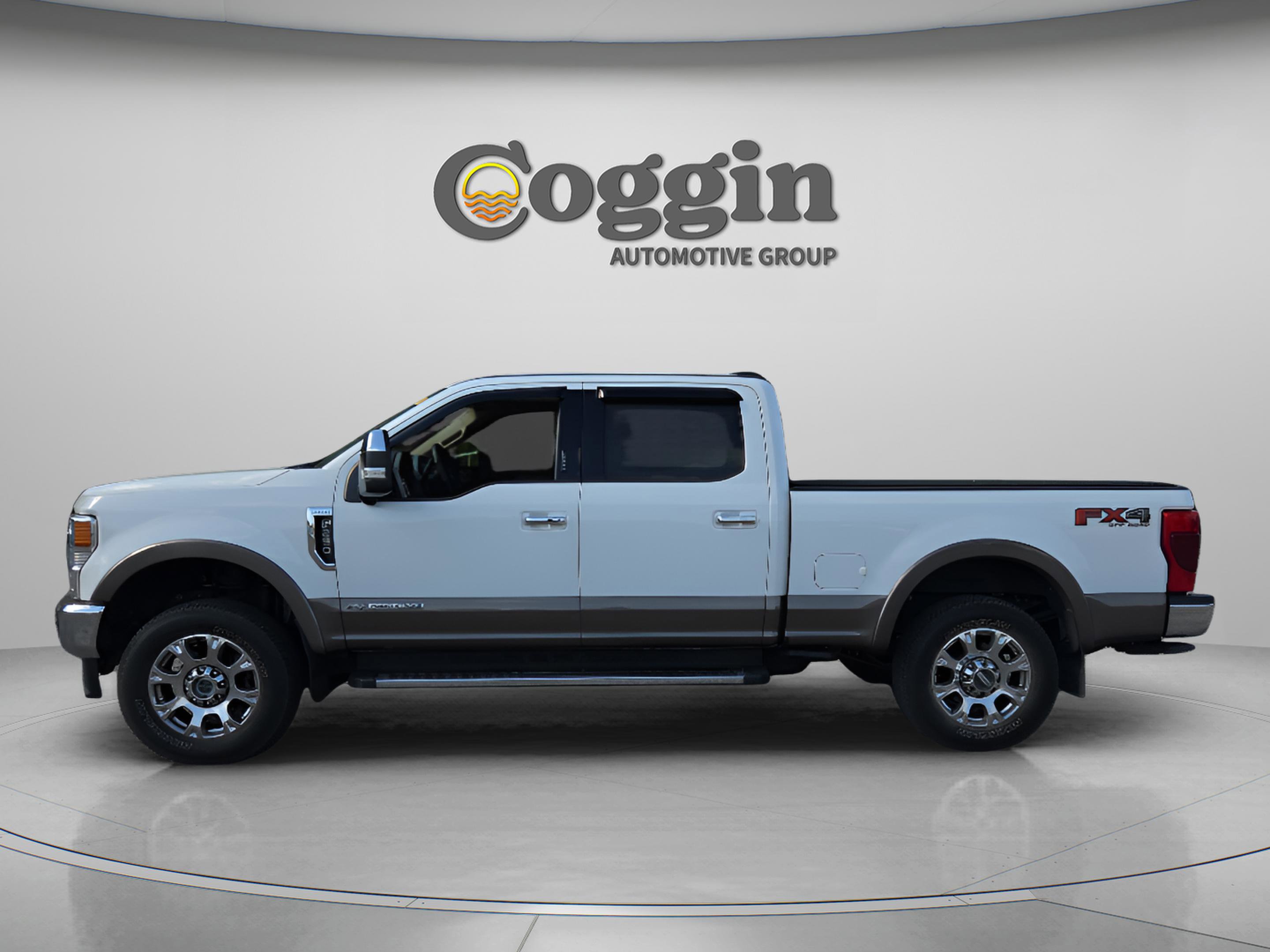 Used 2022 Ford F250 Lariat w/ Lariat Ultimate Package image 2