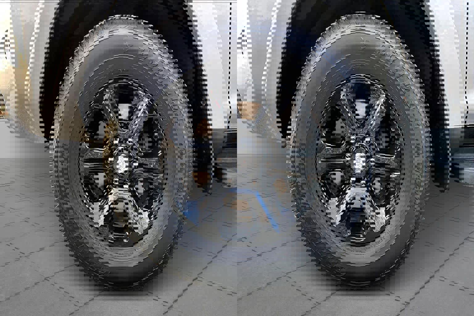 Used 2022 Toyota 4Runner SR5 image 11