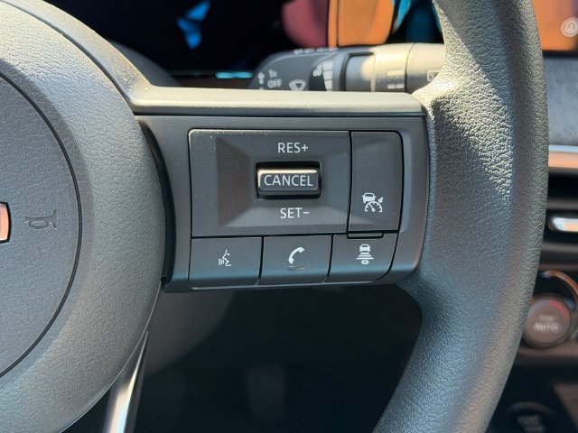 New 2027 Nissan Kicks SV FWD image 16