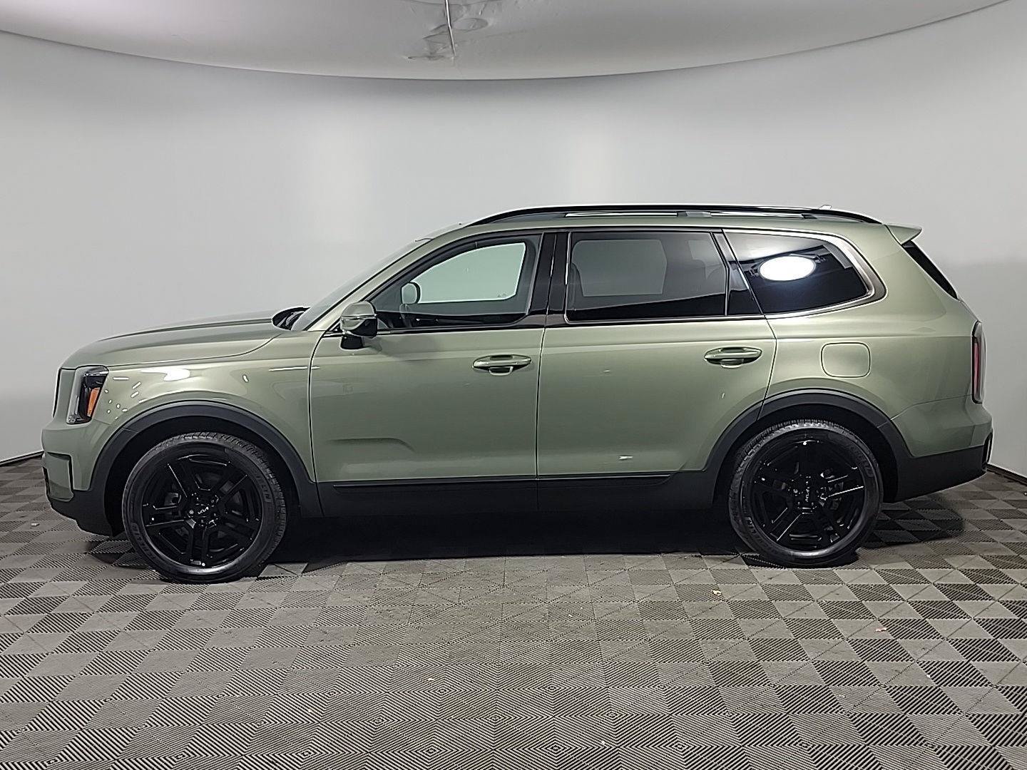 Certified 2024 Kia Telluride SX Prestige X-Line AWD/4WD image 11