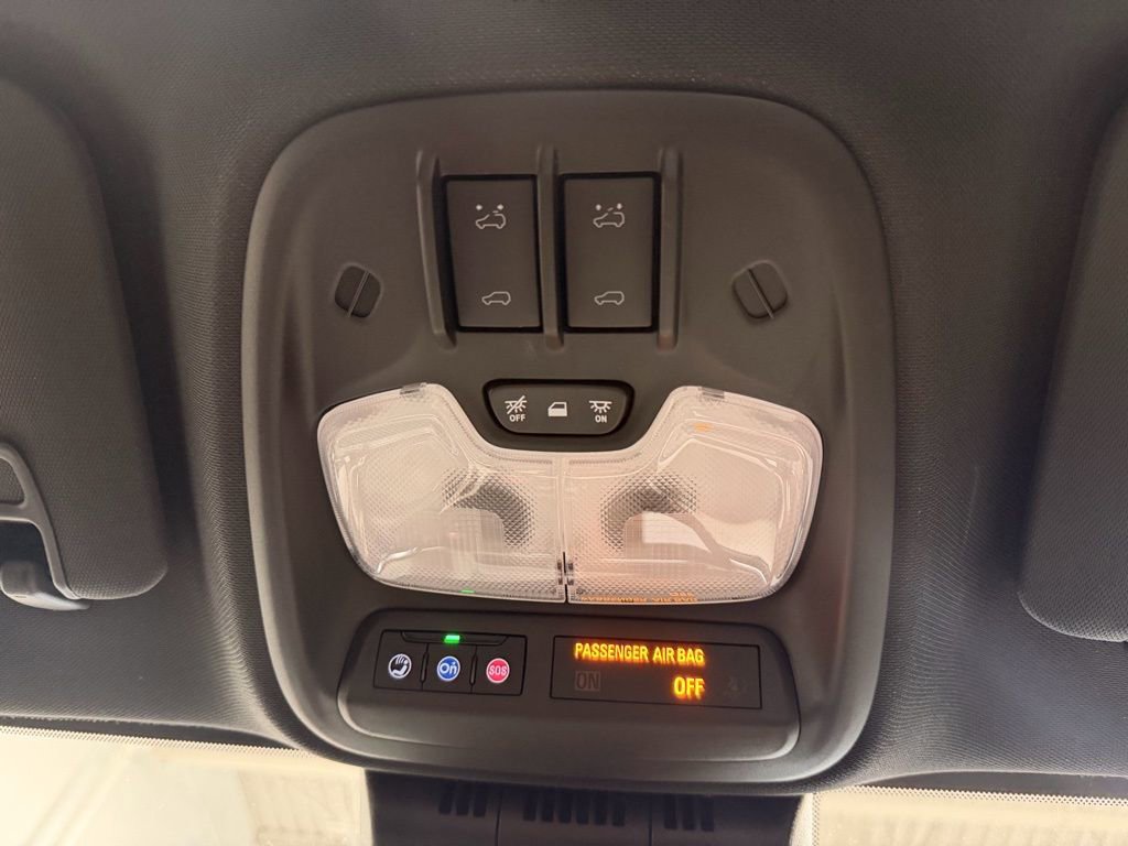 Used 2024 GMC Canyon AT4X image 48