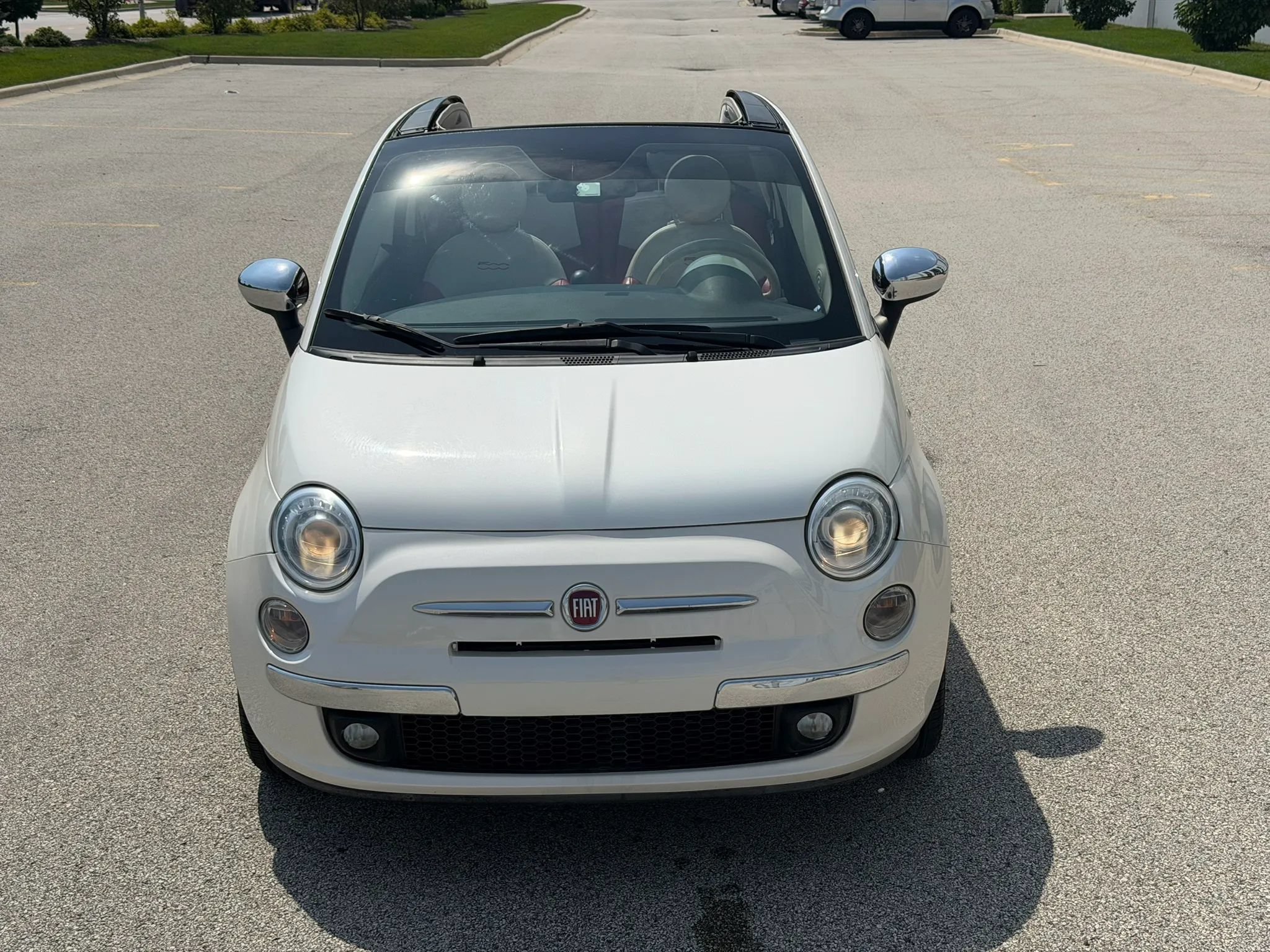 Used 2015 FIAT 500 Lounge w/ Luxury Leather Package FWD image 2