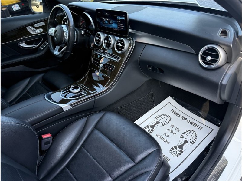 Used 2020 Mercedes-Benz C 300 Sedan image 29