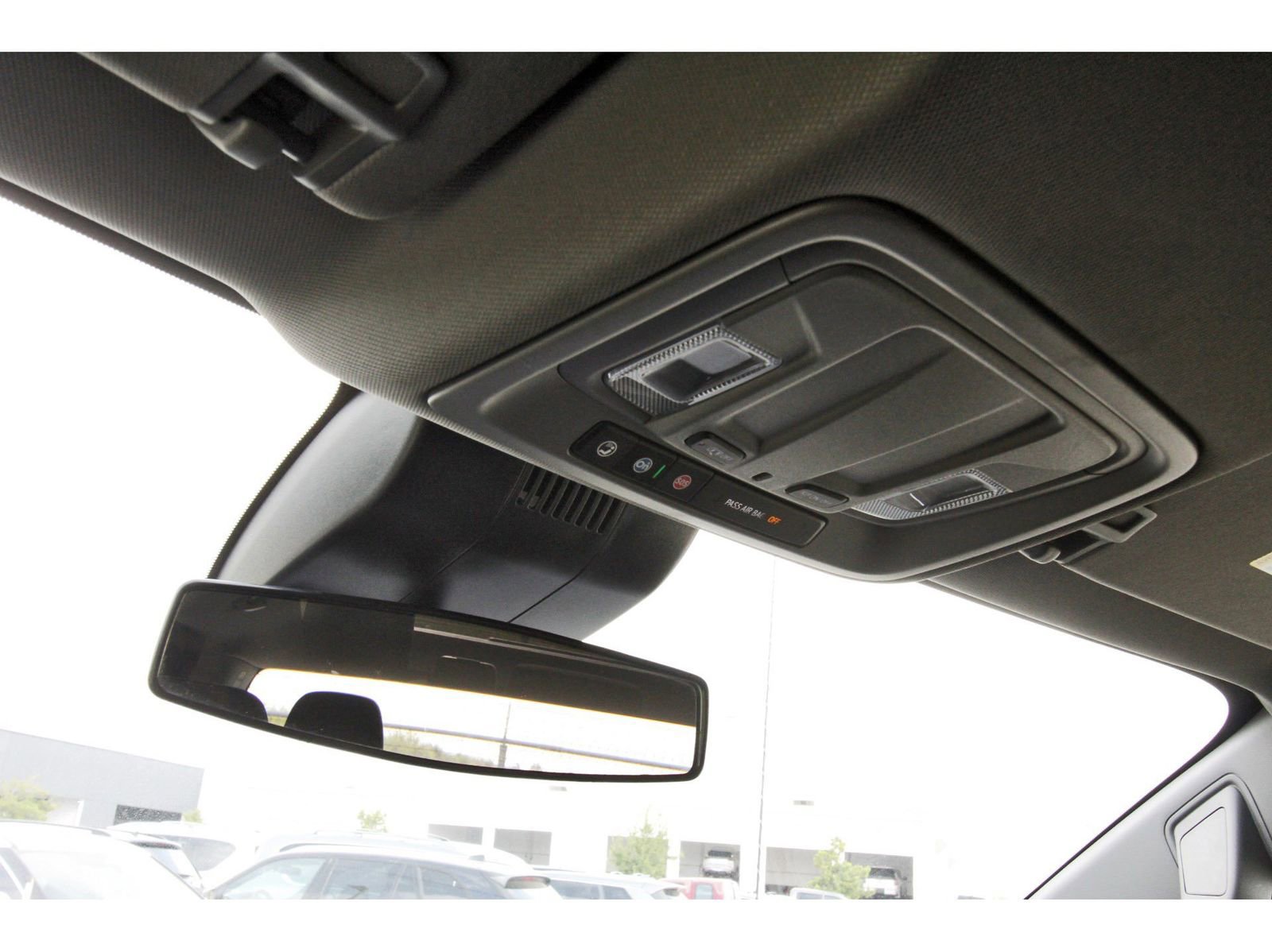 Used 2025 Chevrolet Silverado 1500 LT RWD image 23