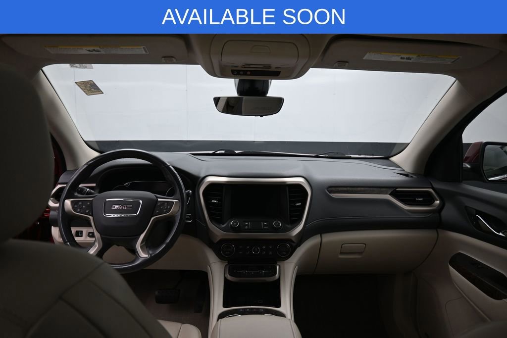 Used 2021 GMC Acadia Denali w/ Denali Ultimate Package AWD/4WD image 33