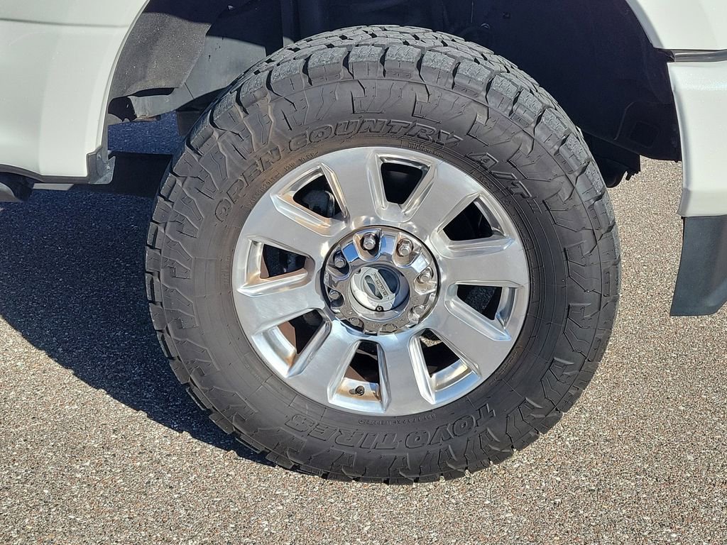 Used 2022 Ford F250 Platinum w/ FX4 Off-Road Package image 6