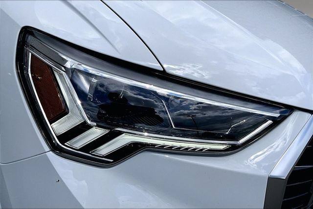 Certified 2024 Audi Q3 2.0T Premium AWD/4WD image 32