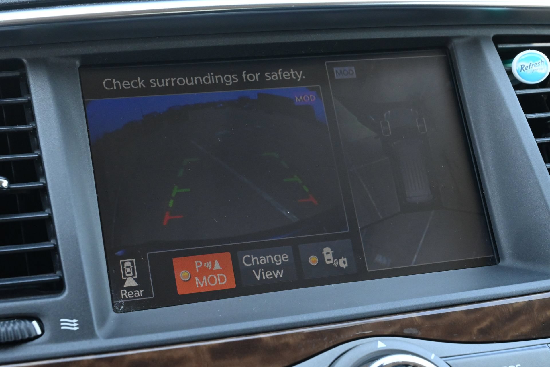 Used 2019 Nissan Armada SL w/ Premium Package RWD image 14