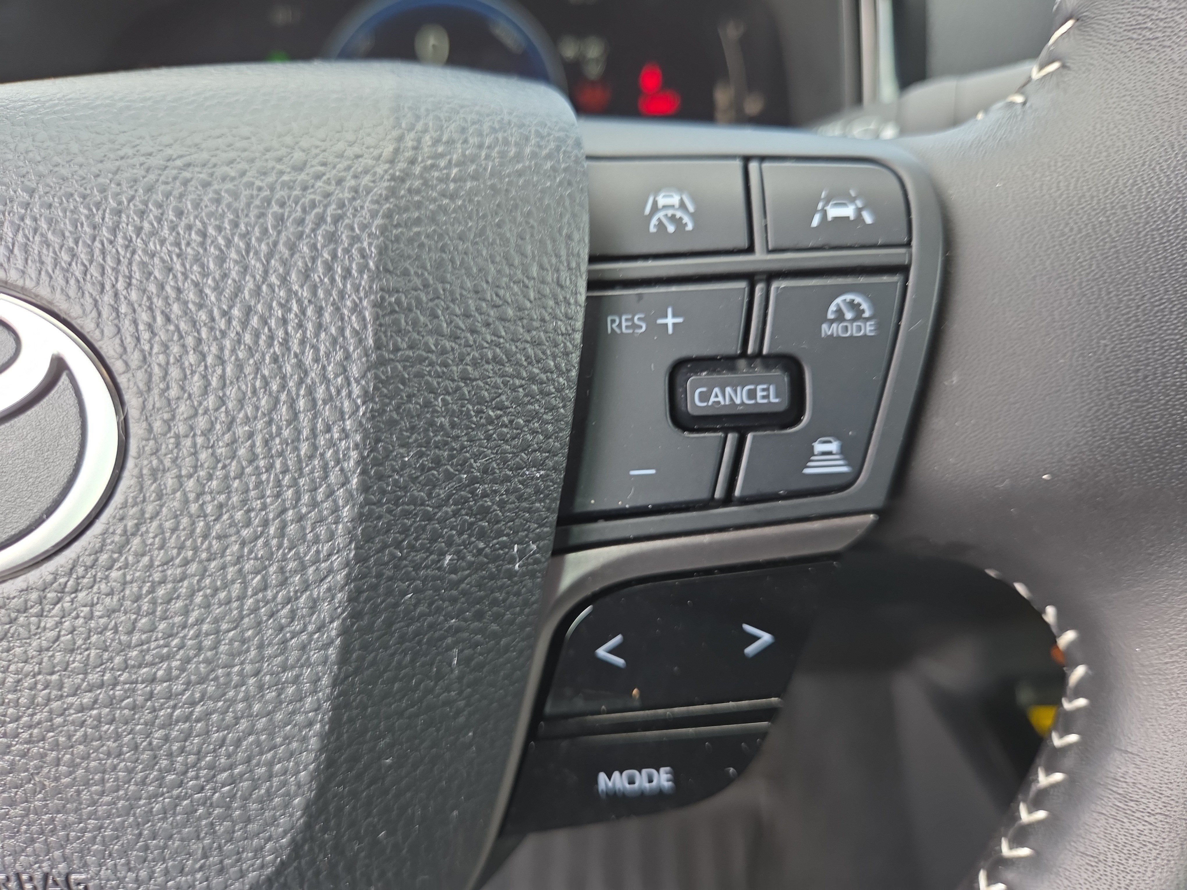 Certified 2025 Toyota Camry SE FWD image 24