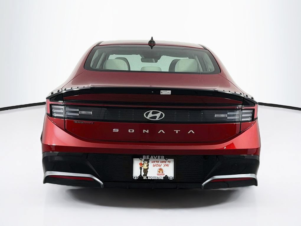 Used 2025 Hyundai Sonata SEL FWD image 8