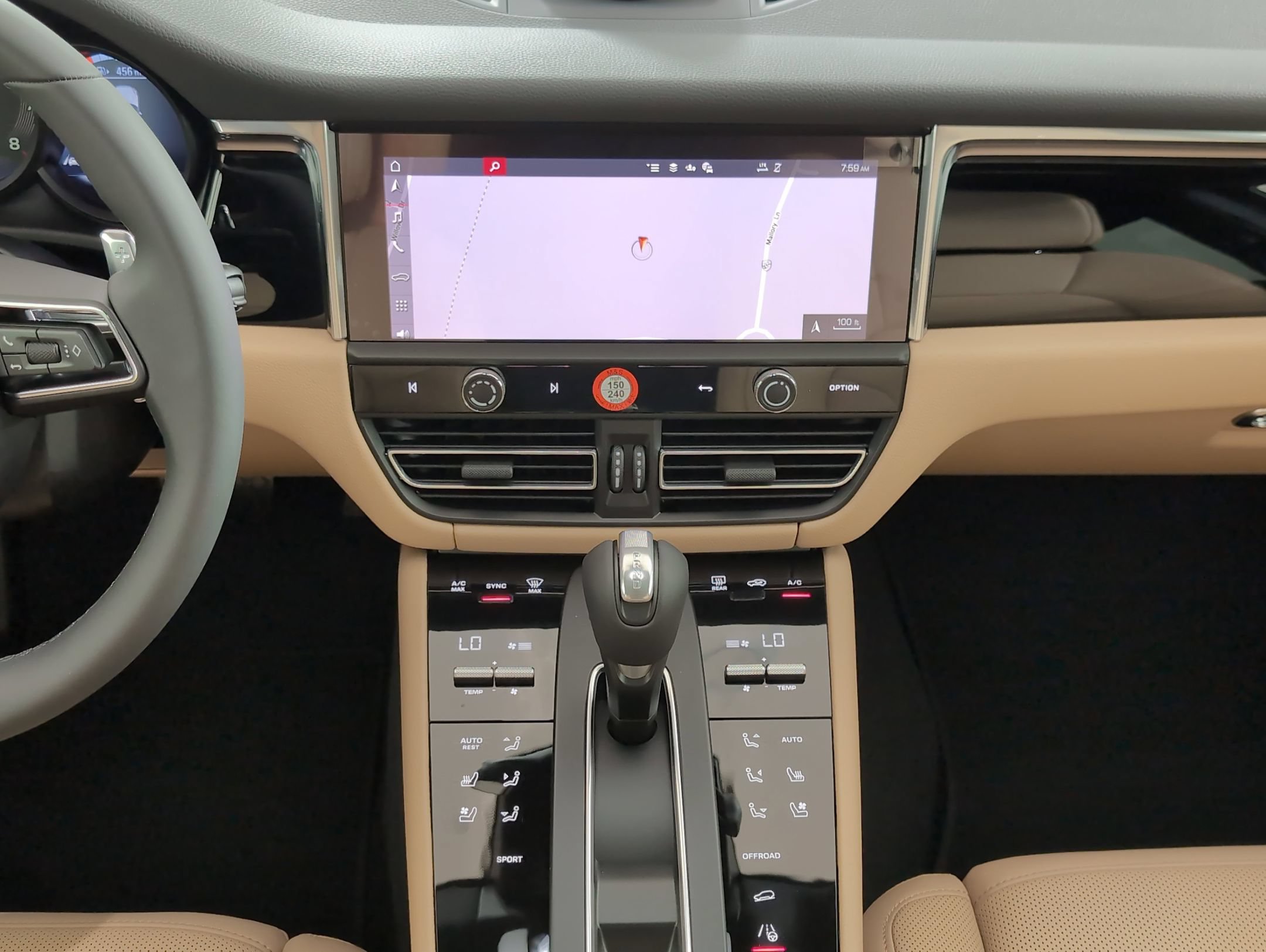 Certified 2026 Porsche Macan AWD/4WD image 25