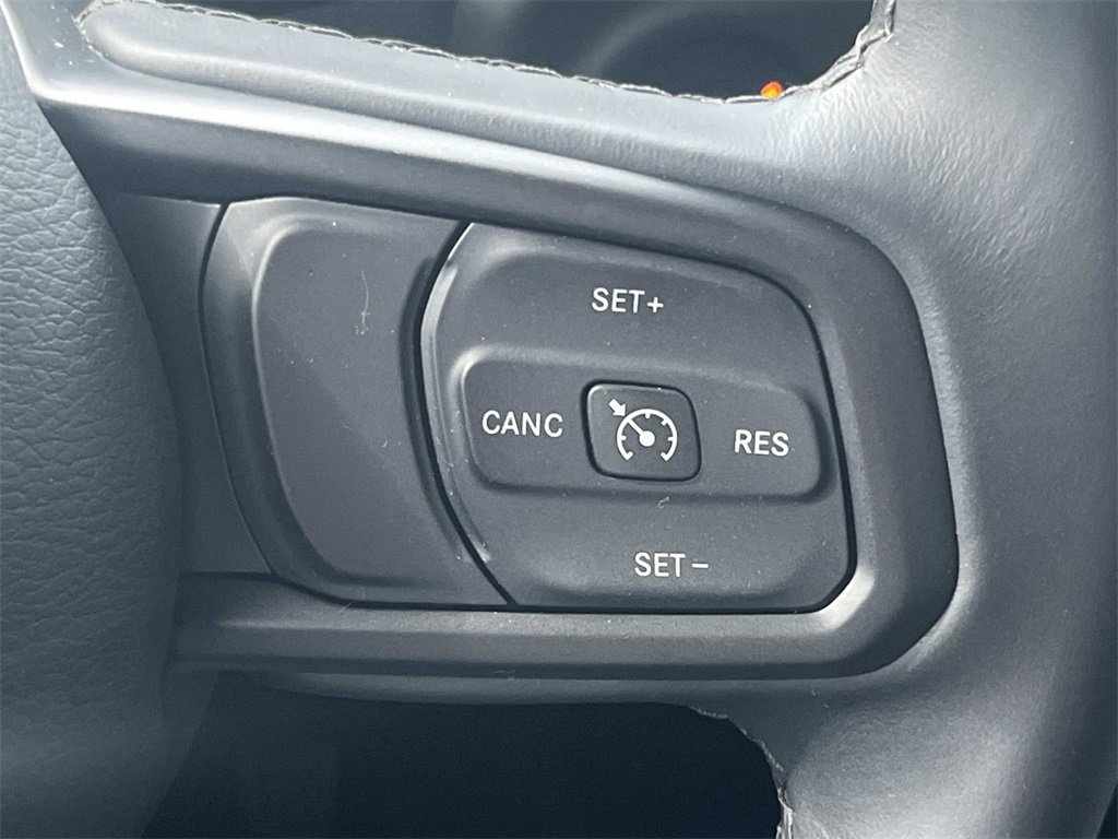 Used 2021 Jeep Wrangler Islander image 27