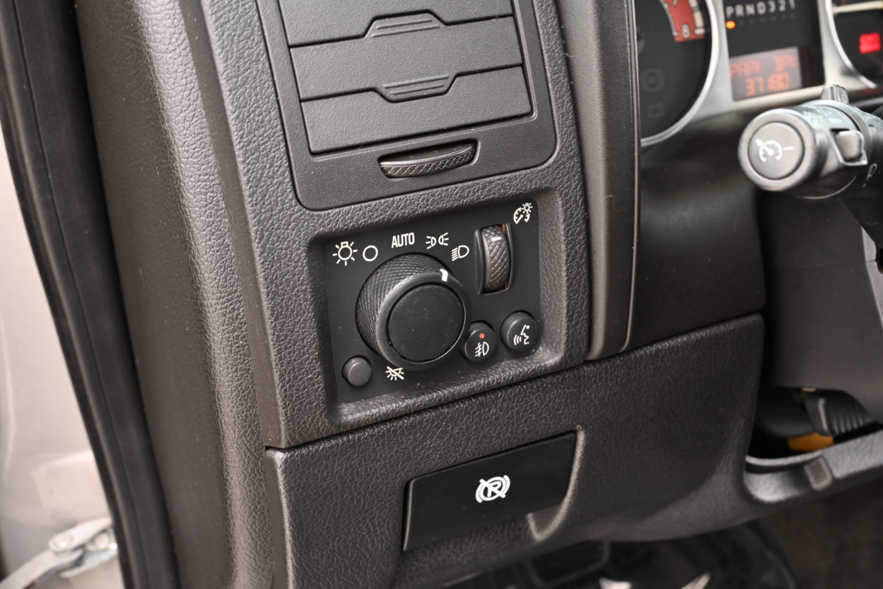 Used 2006 HUMMER H3 image 29