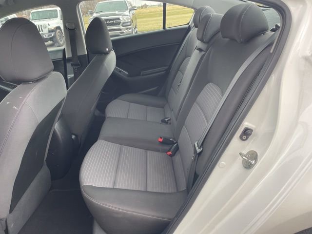 Used 2016 Kia Forte LX w/ LX Popular Plus Package image 9