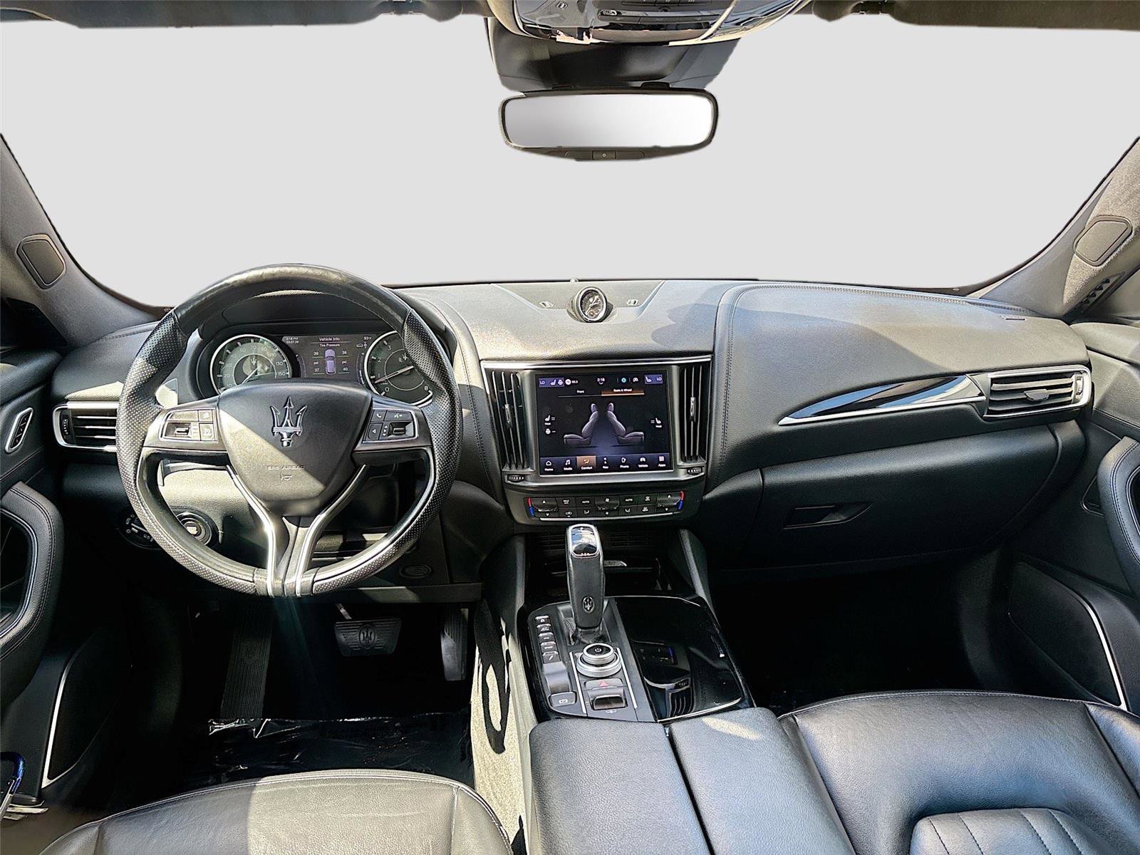 Used 2021 Maserati Levante S image 24