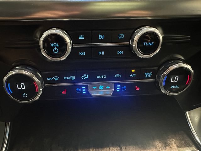 Used 2021 Ford F150 Lariat w/ Max Trailer Tow Package AWD/4WD image 14