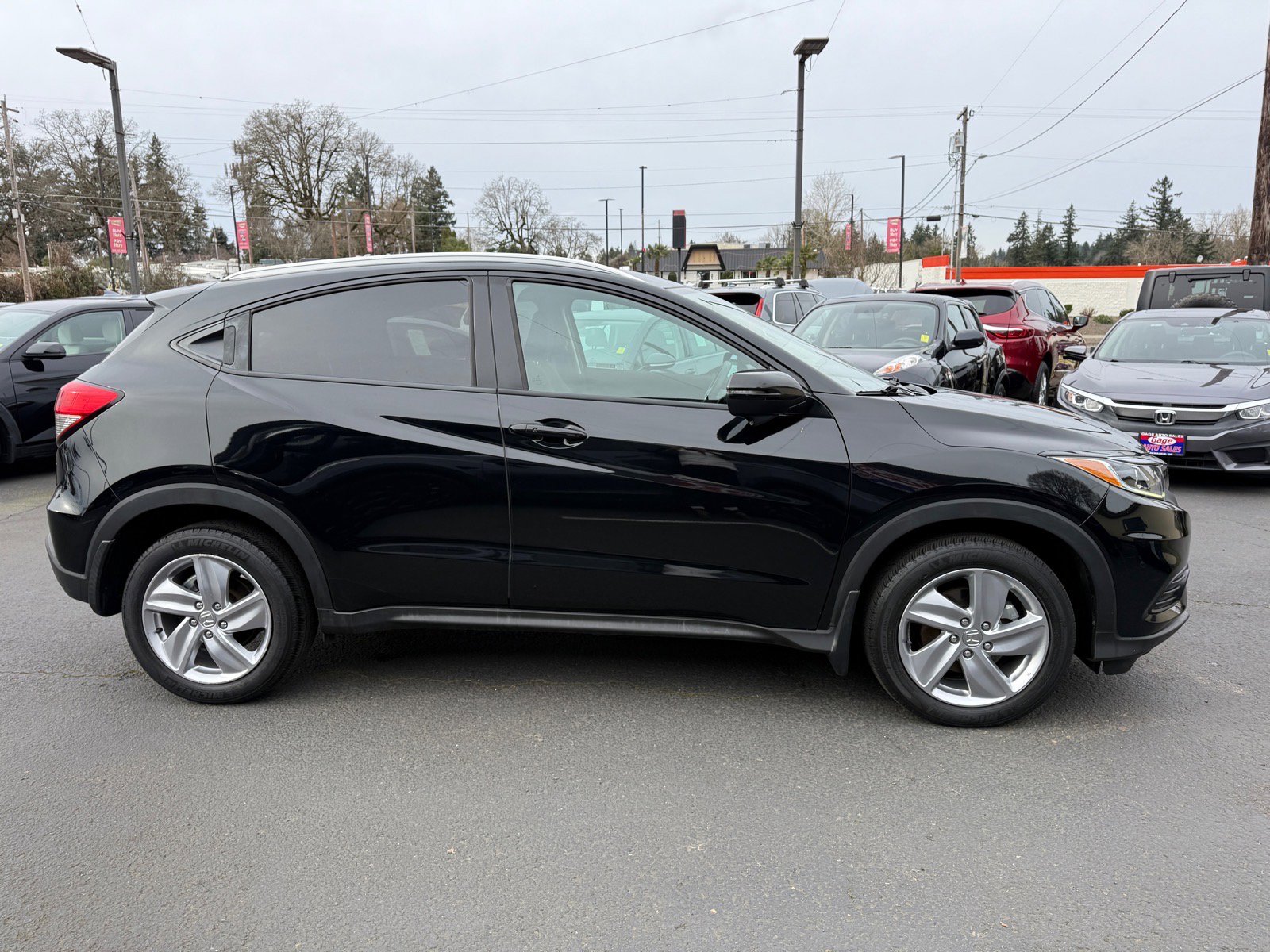 Used 2020 Honda HR-V EX image 10