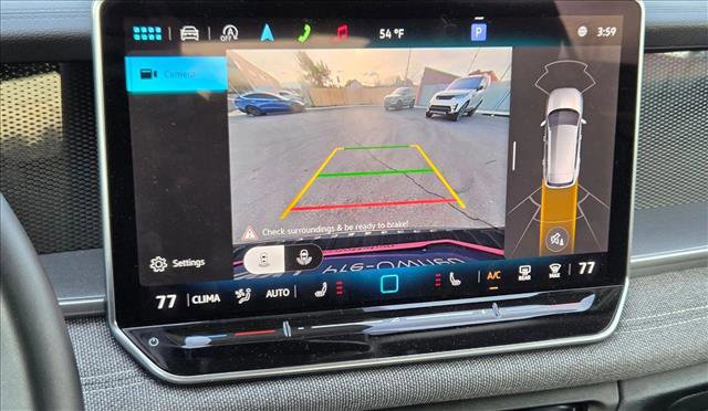 Used 2025 Volkswagen Tiguan S image 12