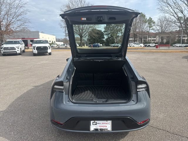 Used 2025 Toyota Prius Plug-In Hybrid w/ Limited Premium Package image 17