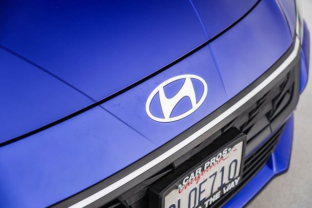Used 2024 Hyundai Elantra SEL image 5