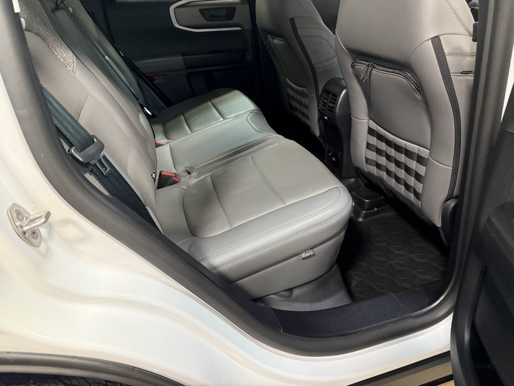 Used 2025 Ford Bronco Sport Badlands image 65