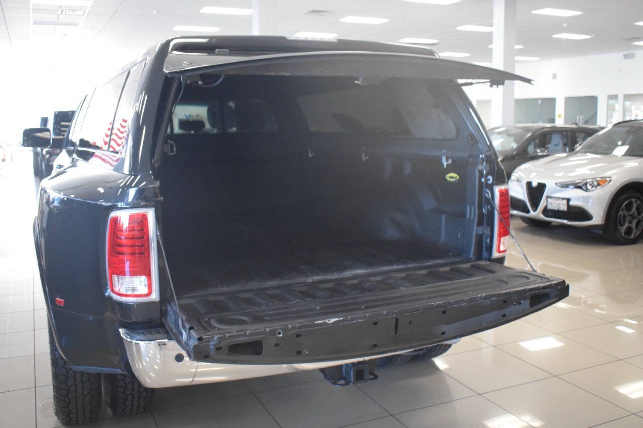 Used 2017 RAM 3500 Laramie w/ Protection Group AWD/4WD image 21