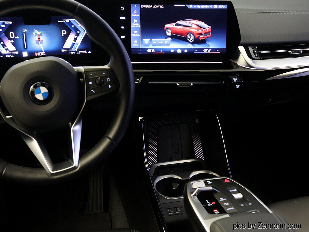 Certified 2026 BMW X2 xDrive28i w/ Technology Package AWD/4WD image 16