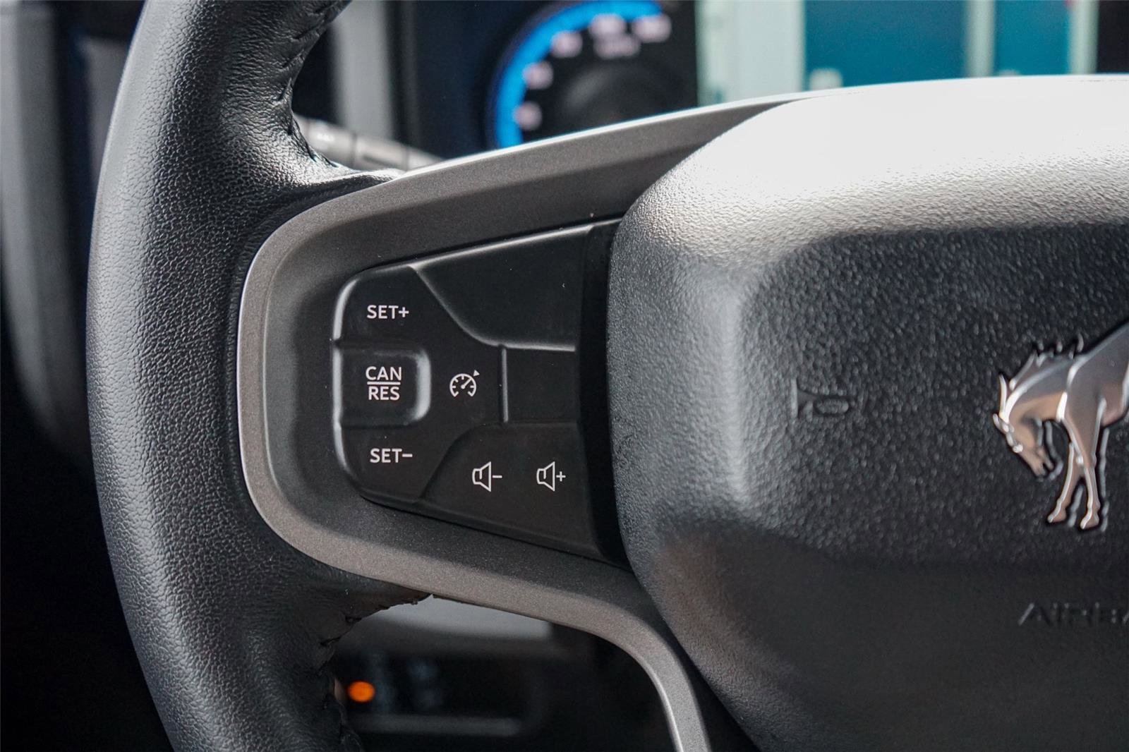 Used 2024 Ford Bronco Black Diamond image 18