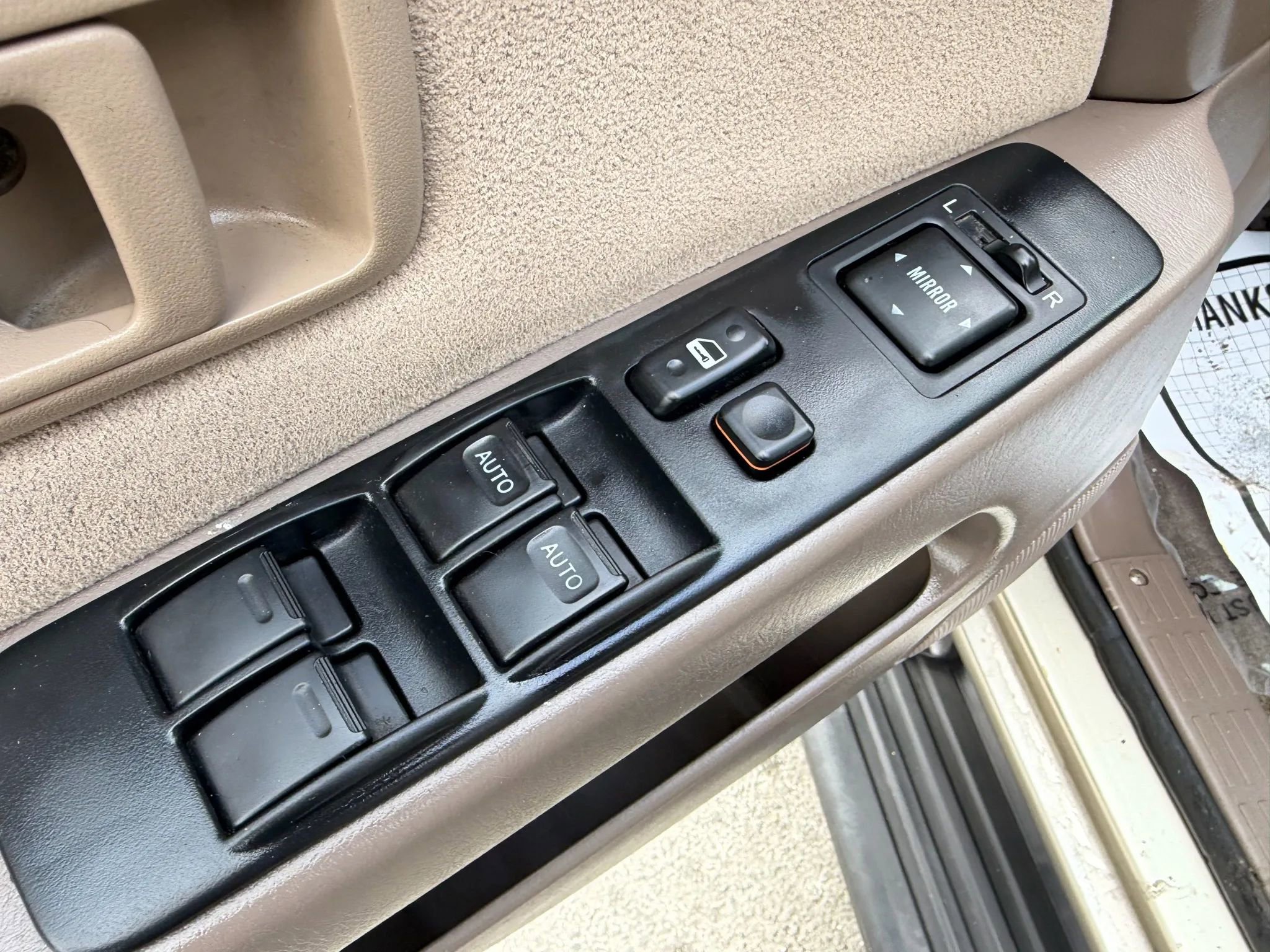 Used 2002 Toyota 4Runner SR5 image 8