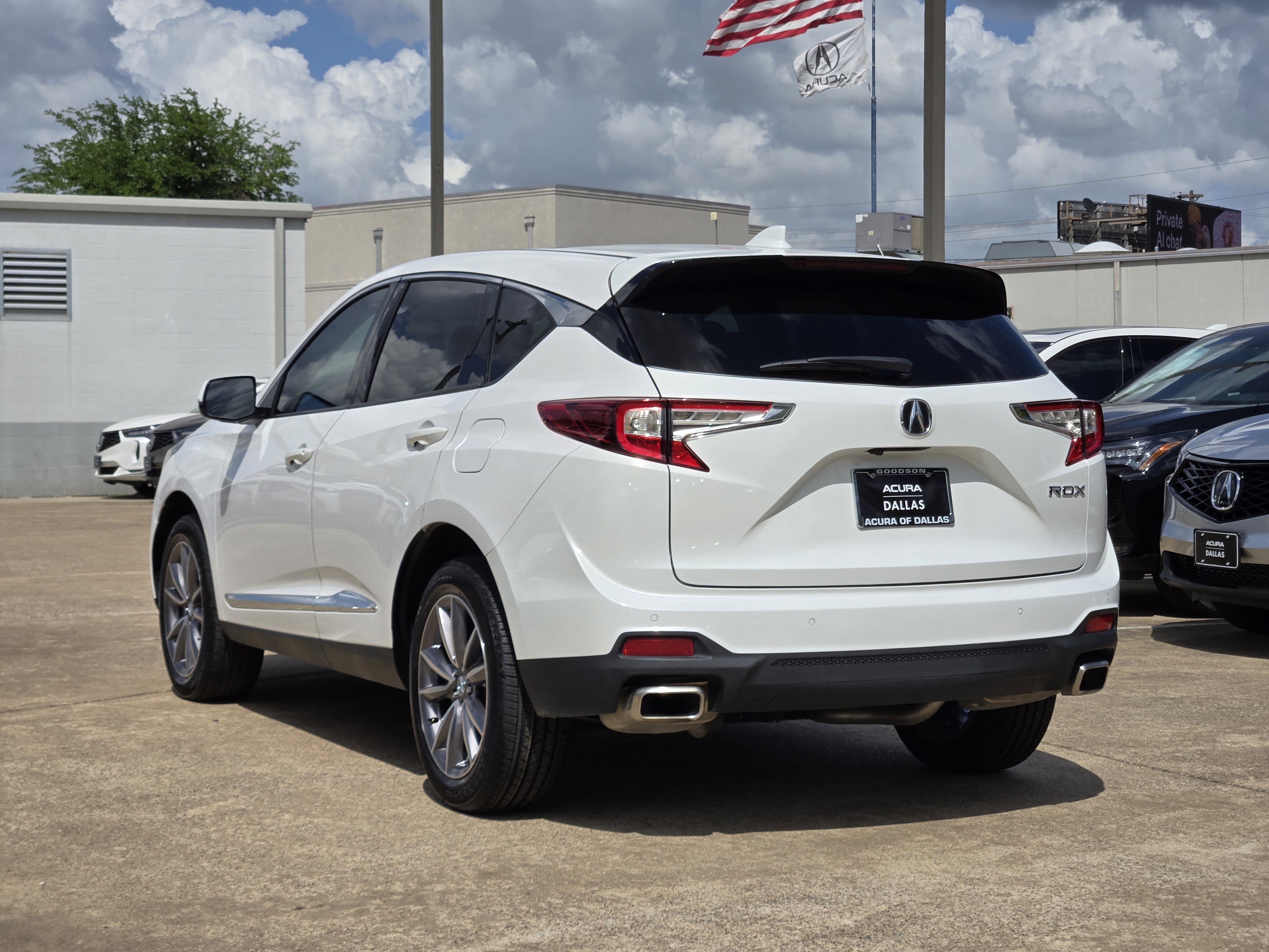 Certified 2023 Acura RDX w/ Technology Package image 8