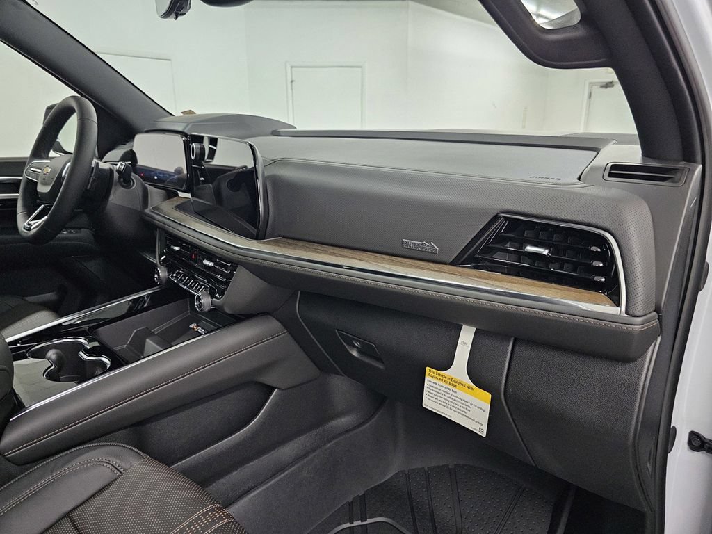 New 2026 Chevrolet Tahoe High Country w/ Sun And Tow Package AWD/4WD image 14