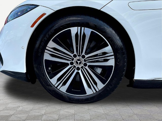 Used 2024 Mercedes-Benz EQS 450+ Sedan image 34