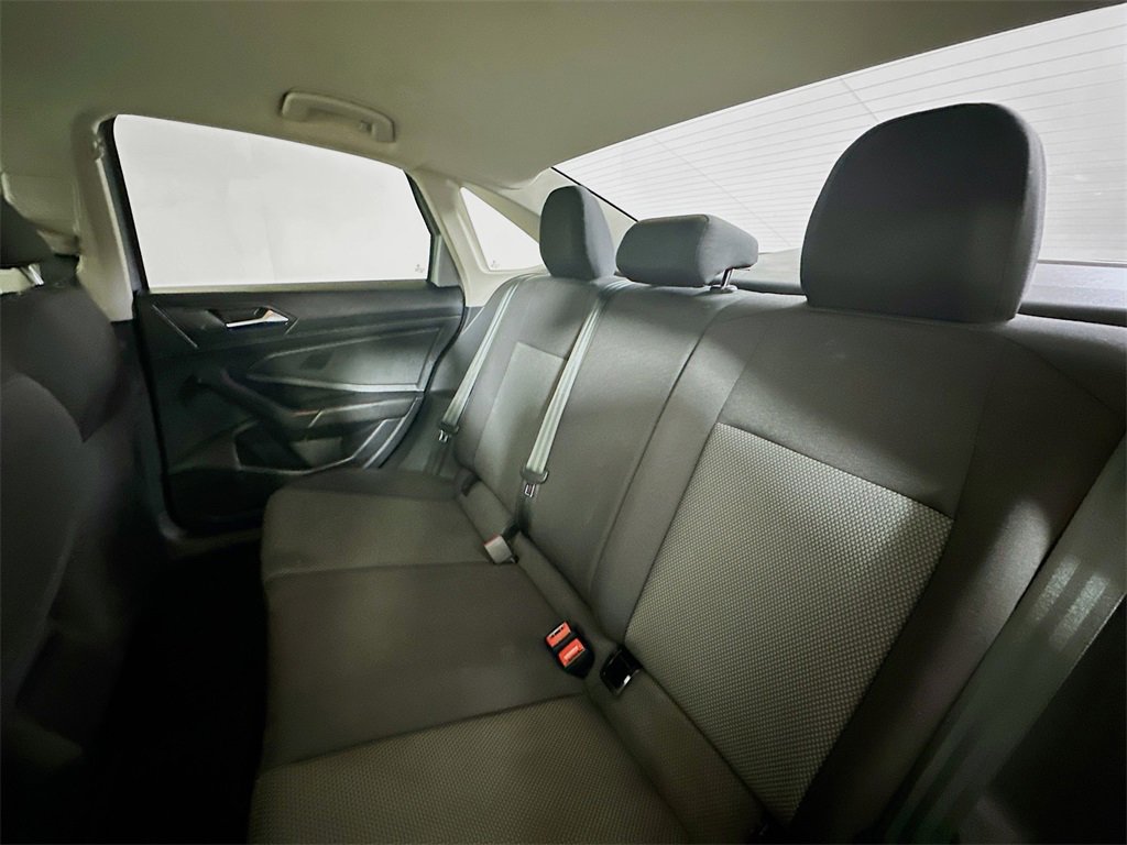 Used 2021 Volkswagen Jetta S image 17