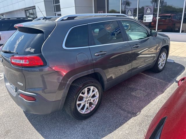Used 2014 Jeep Cherokee Latitude w/ Comfort/Convenience Group image 5