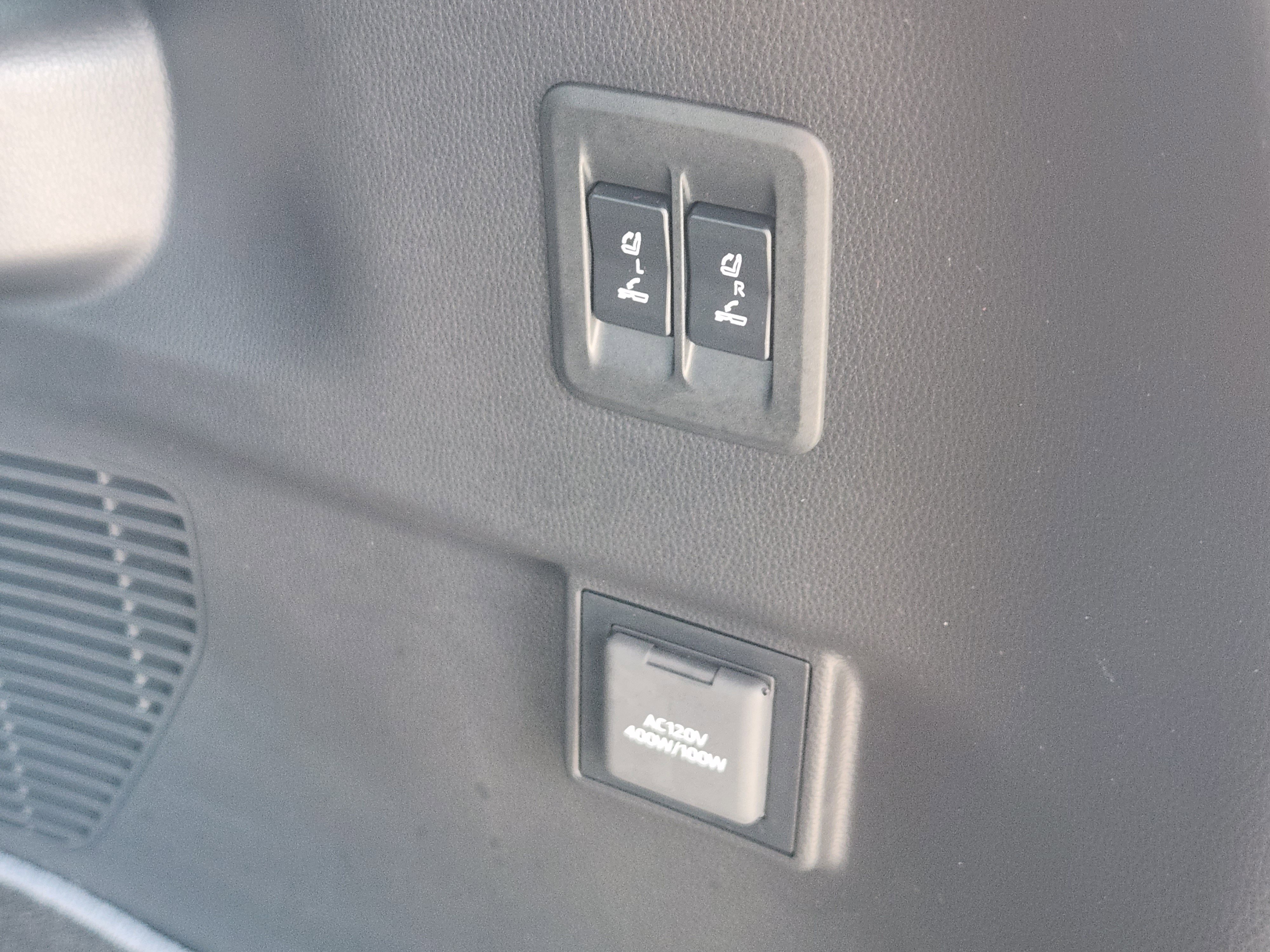 Used 2025 Lexus GX 550 image 42