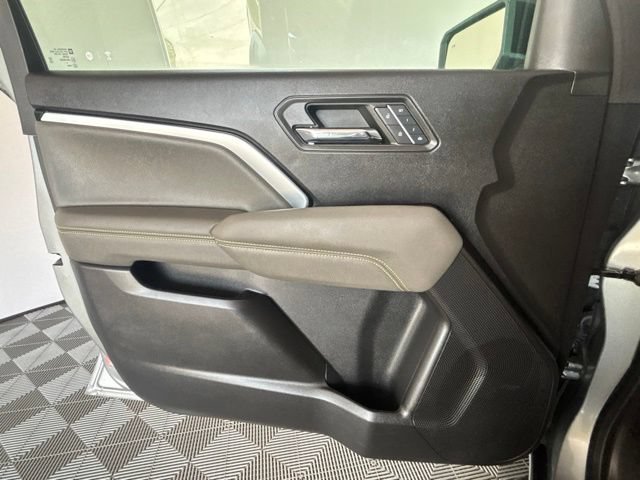 Used 2024 Chevrolet Colorado ZR2 w/ ZR2 Convenience Package III AWD/4WD image 17