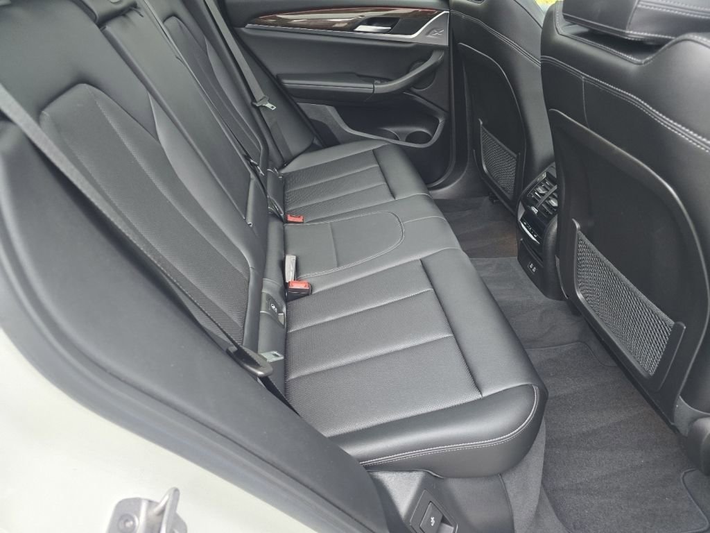 Used 2024 BMW X3 xDrive30i image 21