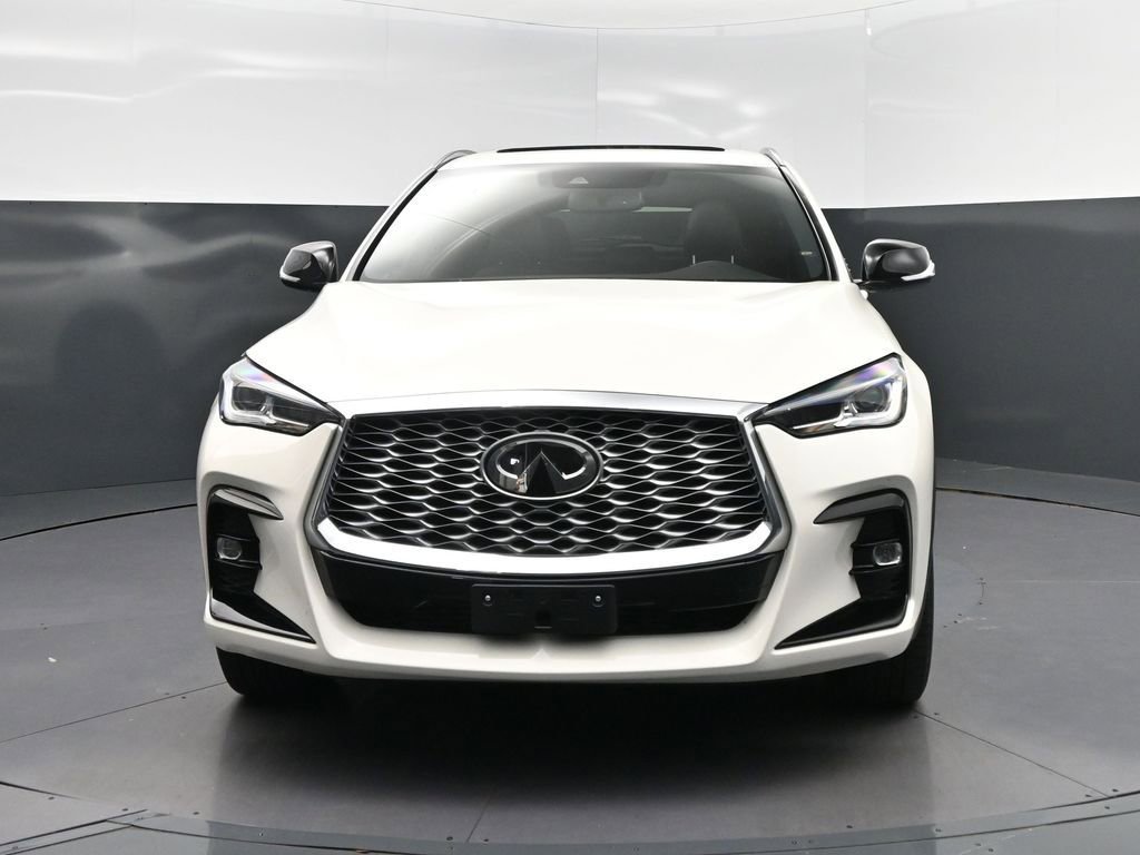 Used 2023 INFINITI QX55 Luxe w/ Cargo Package image 10