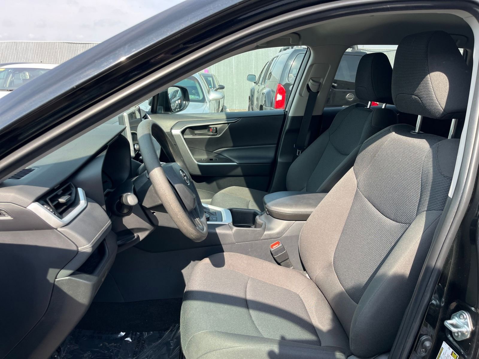 Used 2025 Toyota RAV4 LE image 35