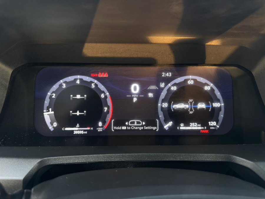 Used 2024 Toyota Tacoma TRD Off-Road AWD/4WD image 46