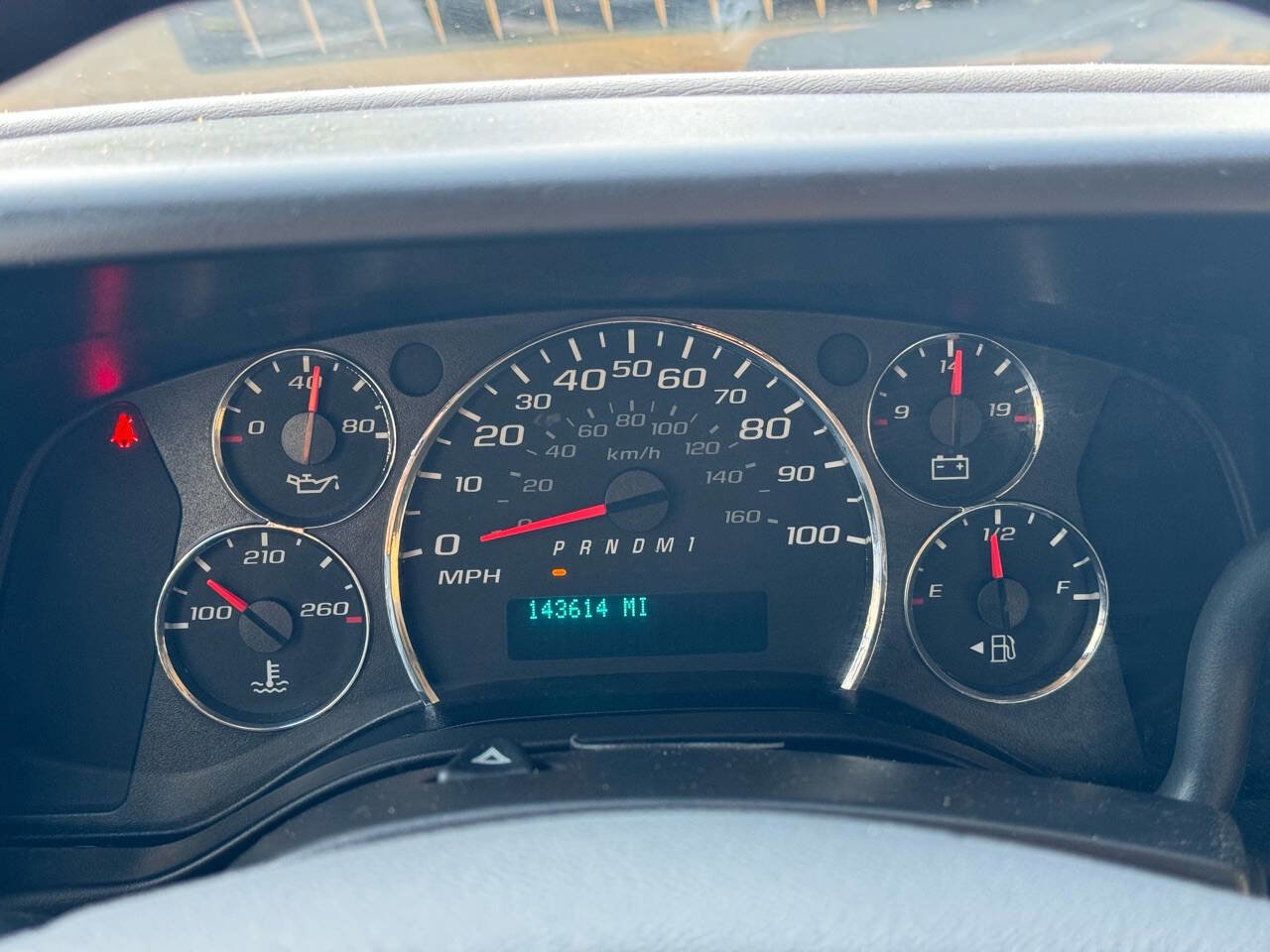 Used 2017 Chevrolet Express 2500 image 12