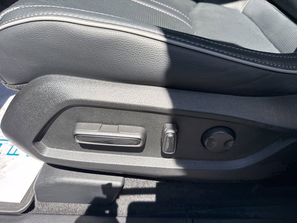 Certified 2023 Honda Pilot Elite image 23