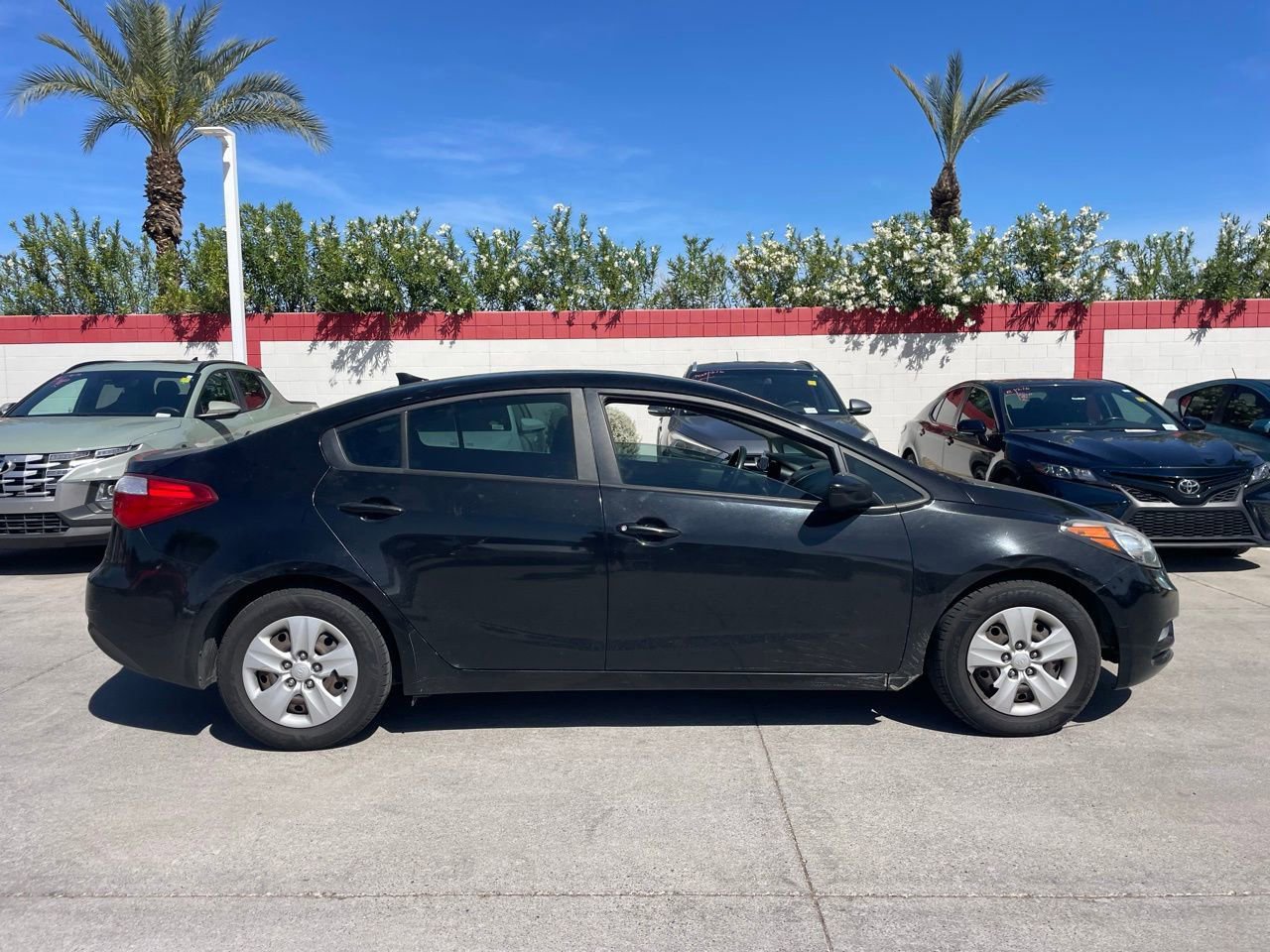 Used 2015 Kia Forte LX image 3