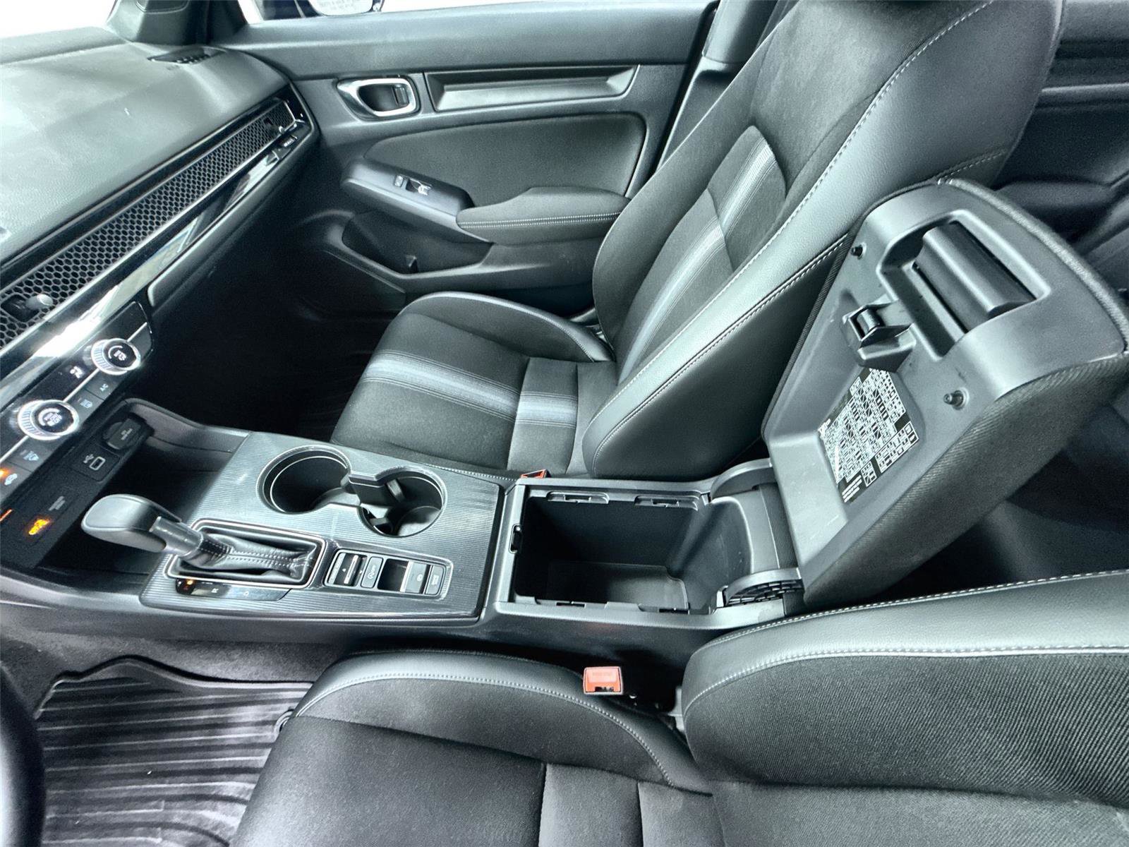 Used 2024 Honda Civic Sport image 16