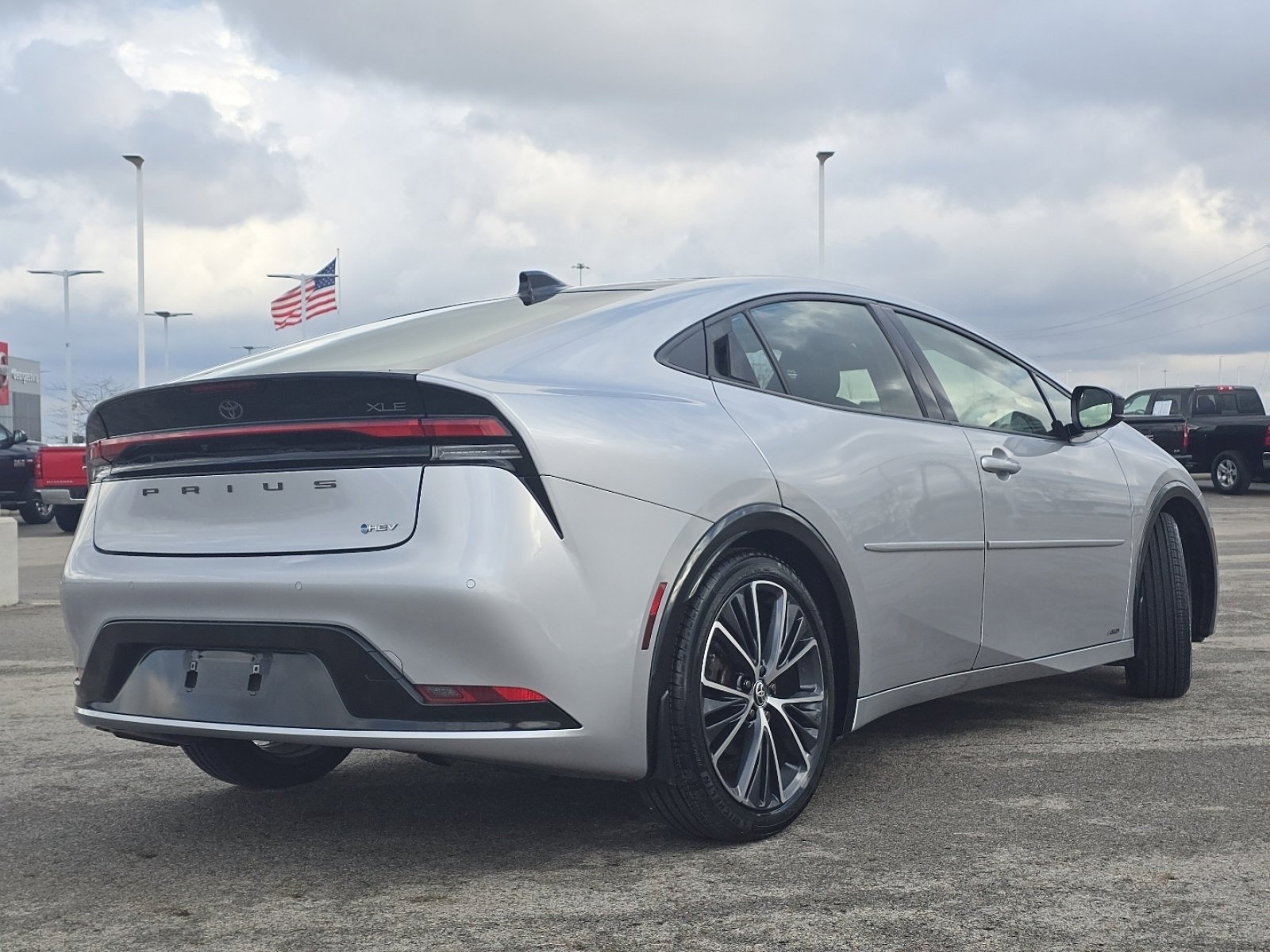 Used 2023 Toyota Prius XLE image 23