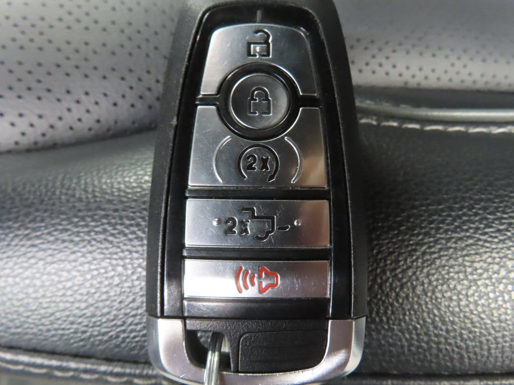 Used 2025 Ford F150 Lariat AWD/4WD image 71